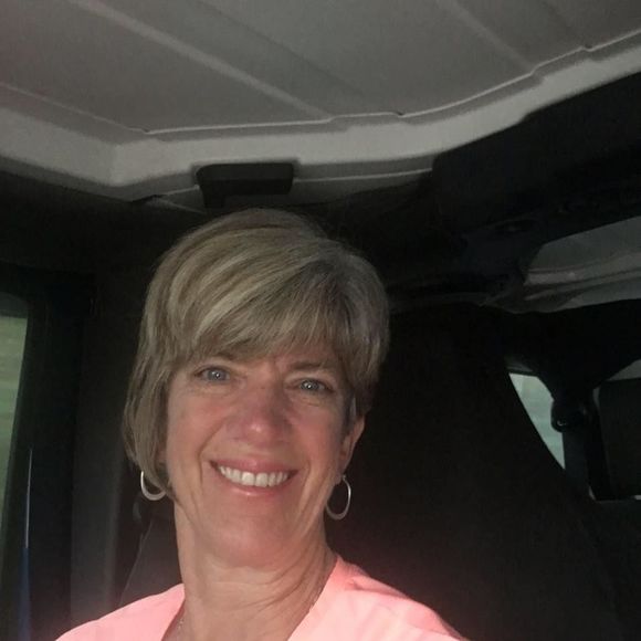 Meet your Posher, Donna - Picture 1 of 1